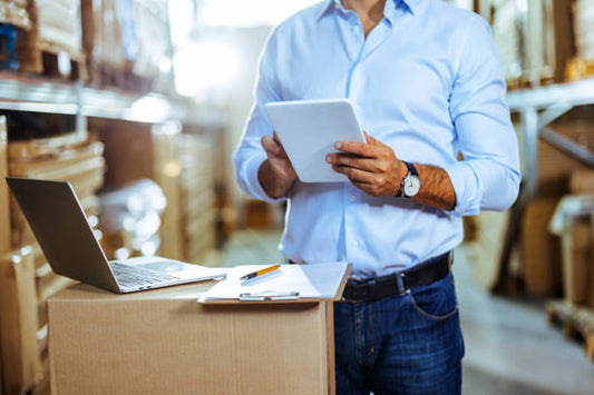 How to Buy Mixed Pallets of Returned Goods for Resale