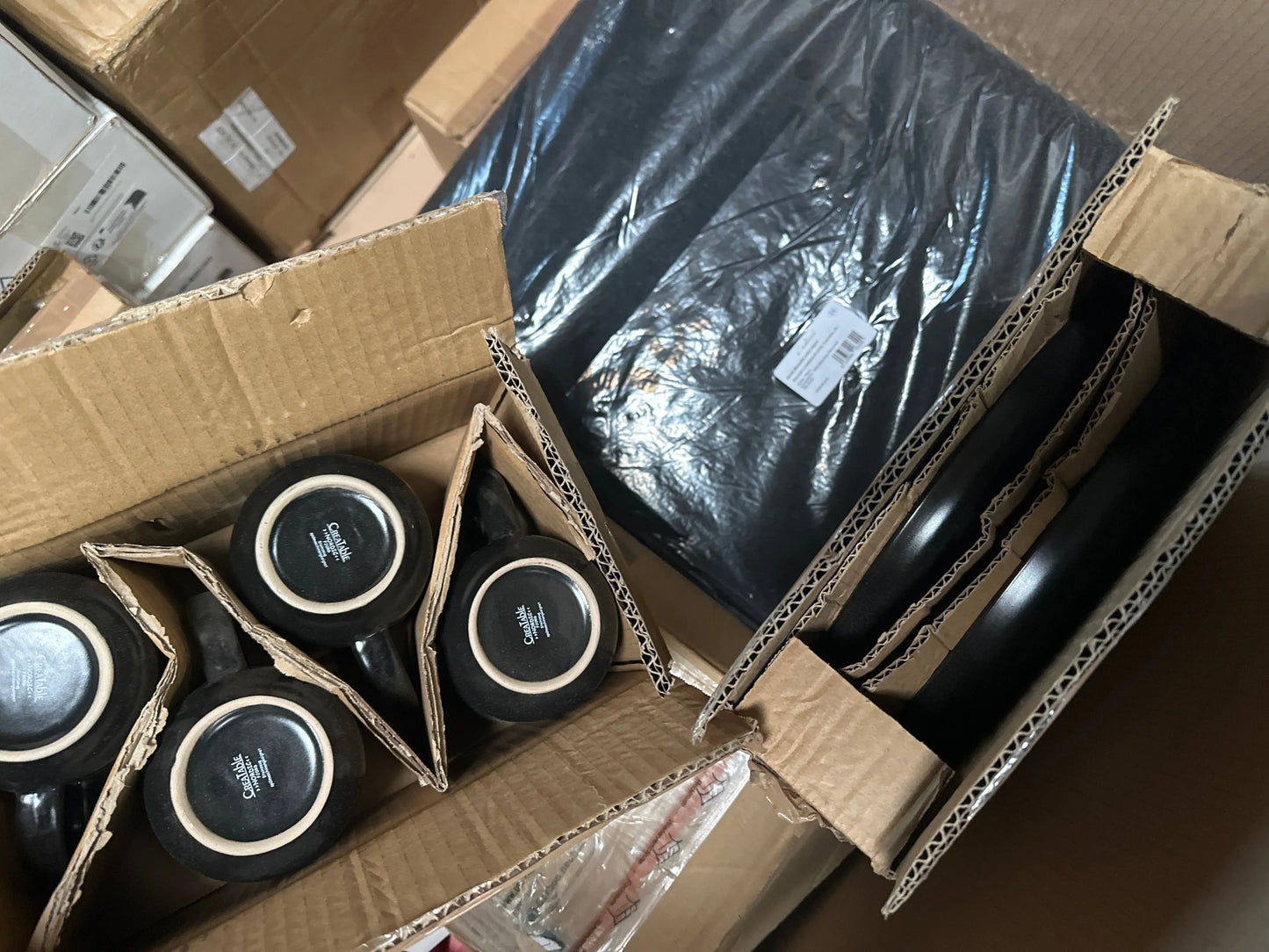 Pallet includes Home items (LS-0001)-4