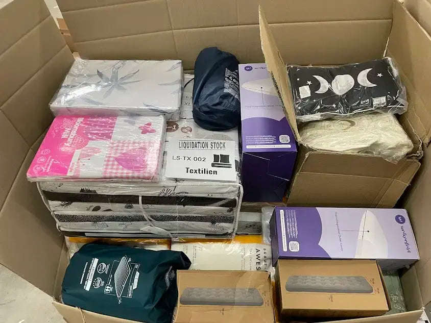 Pallet includes Textiles items (LS-TX-002)-4