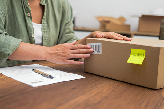 Maximizing Profit with Store Return Auctions: A Reseller's Guide