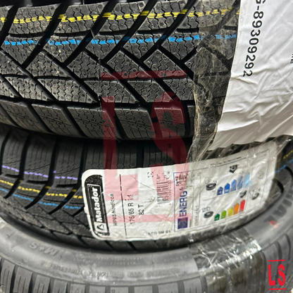 Gemischter Markenreifen und Felgen Posten – 5 Unmanifestierter Paletten