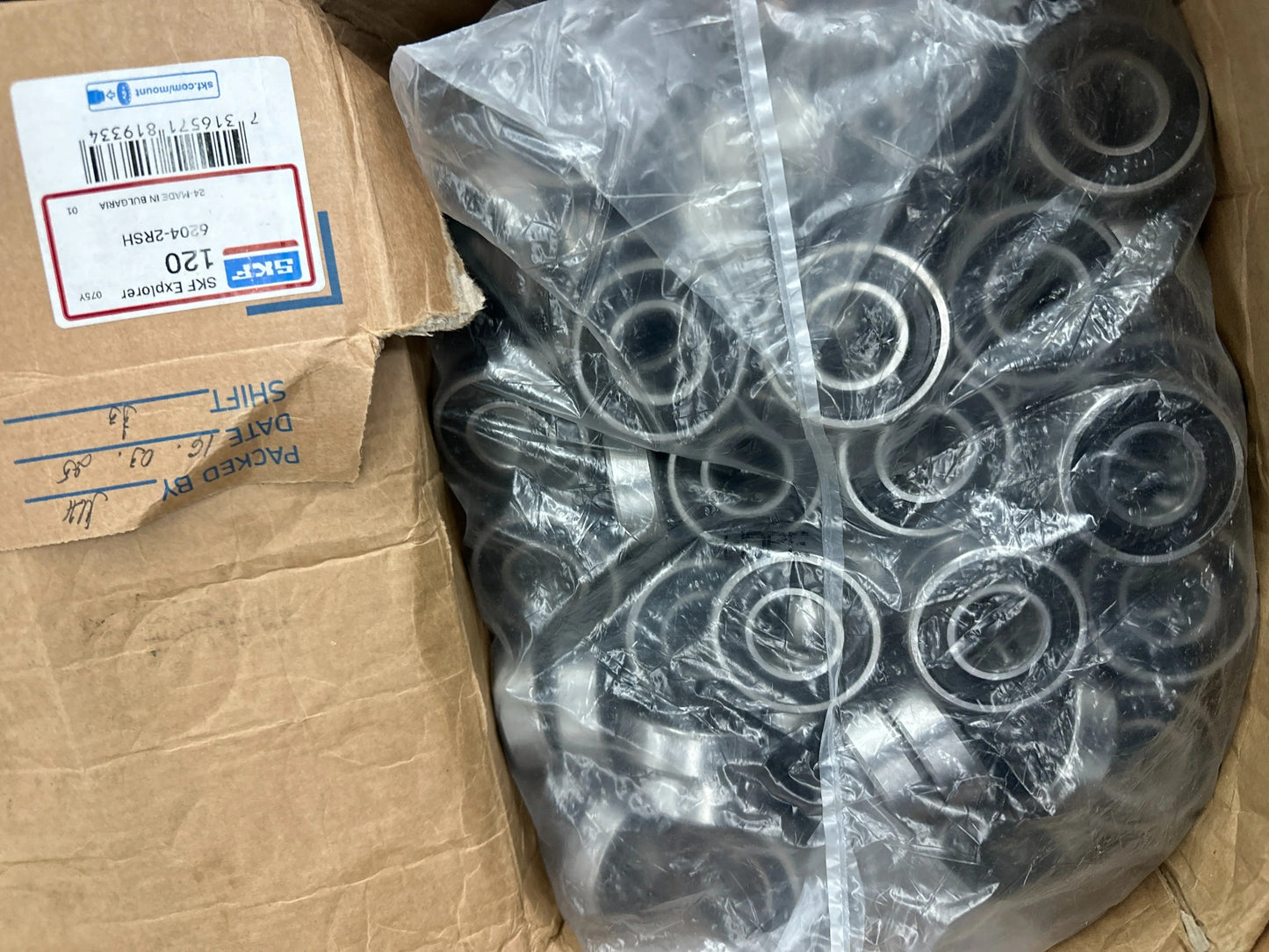 Pallet includes Hardware items (LS-0002)-2