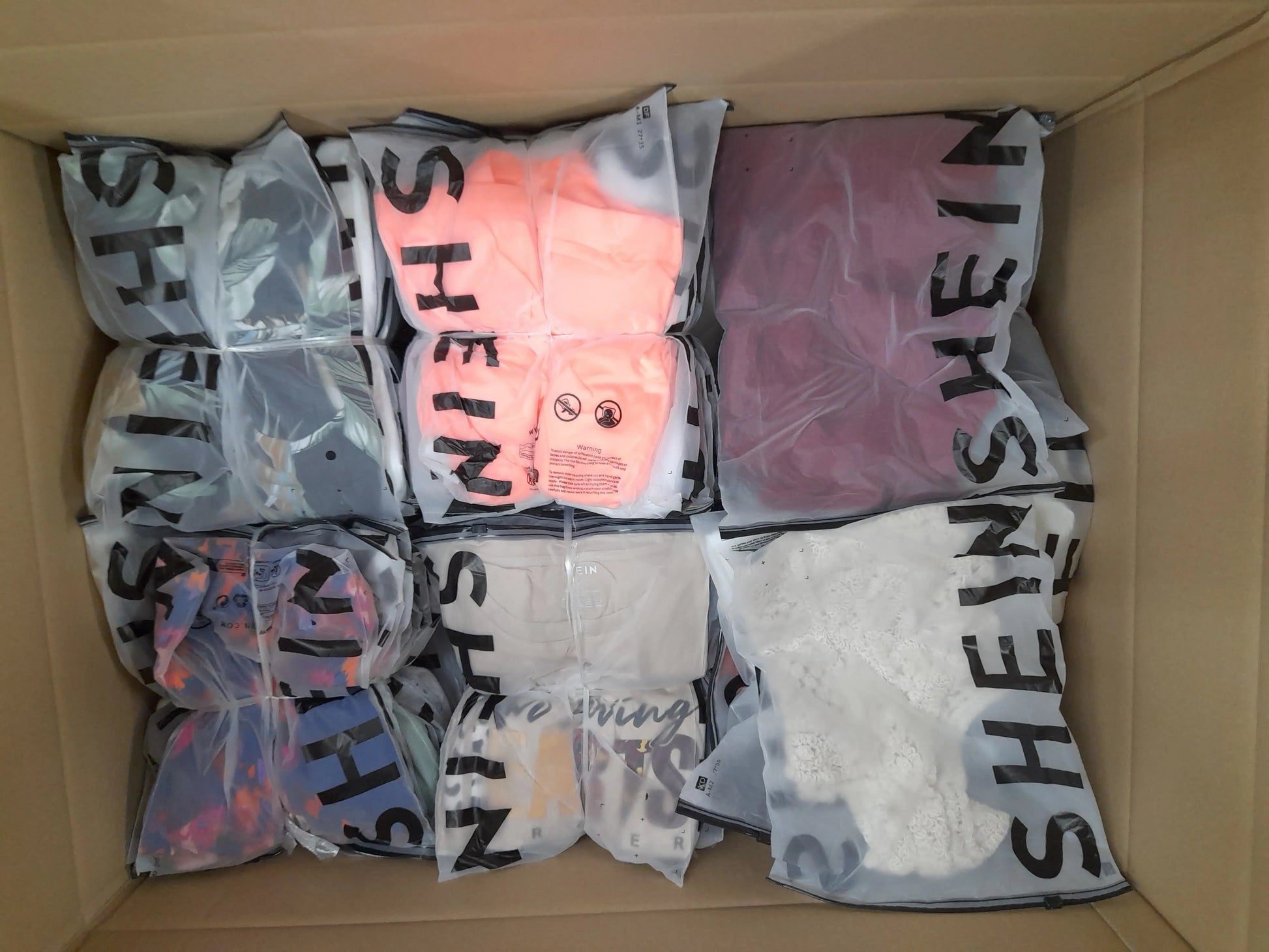 Pallet includes Branded Apparel (LS-0022)-4