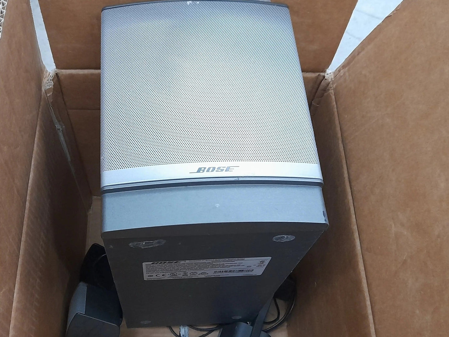 Pallet includes Electric & Electronic Appliances items (LS-0025)-1