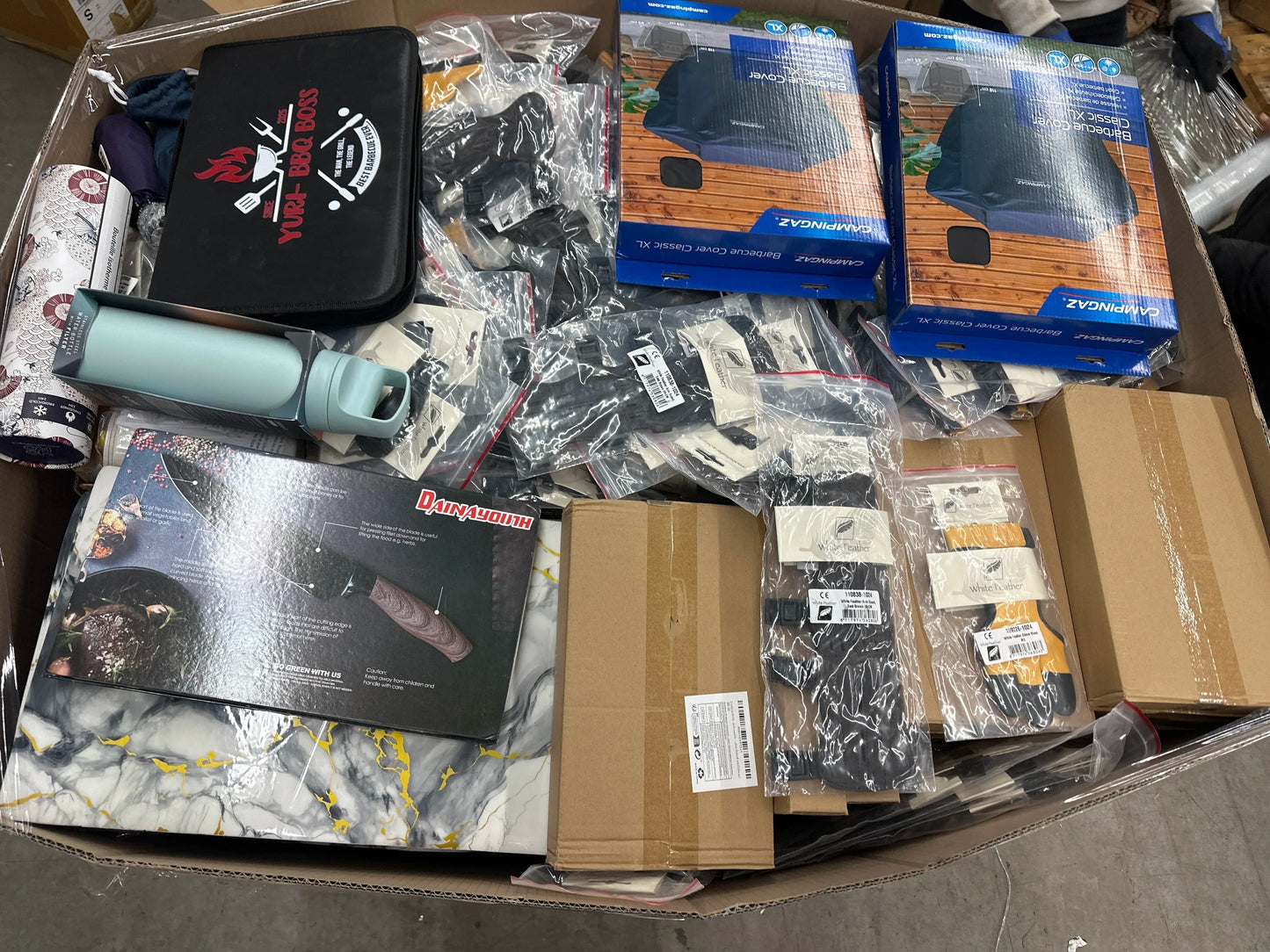 Pallet includes Home items (LS-0005)-1