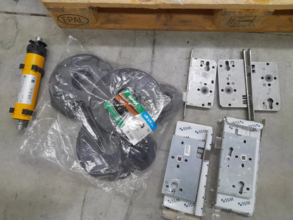 Pallet includes Hardware items (LS-0024)-2