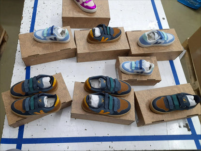 Pallet includes Mix Brand Shoes (LS-0029)-1