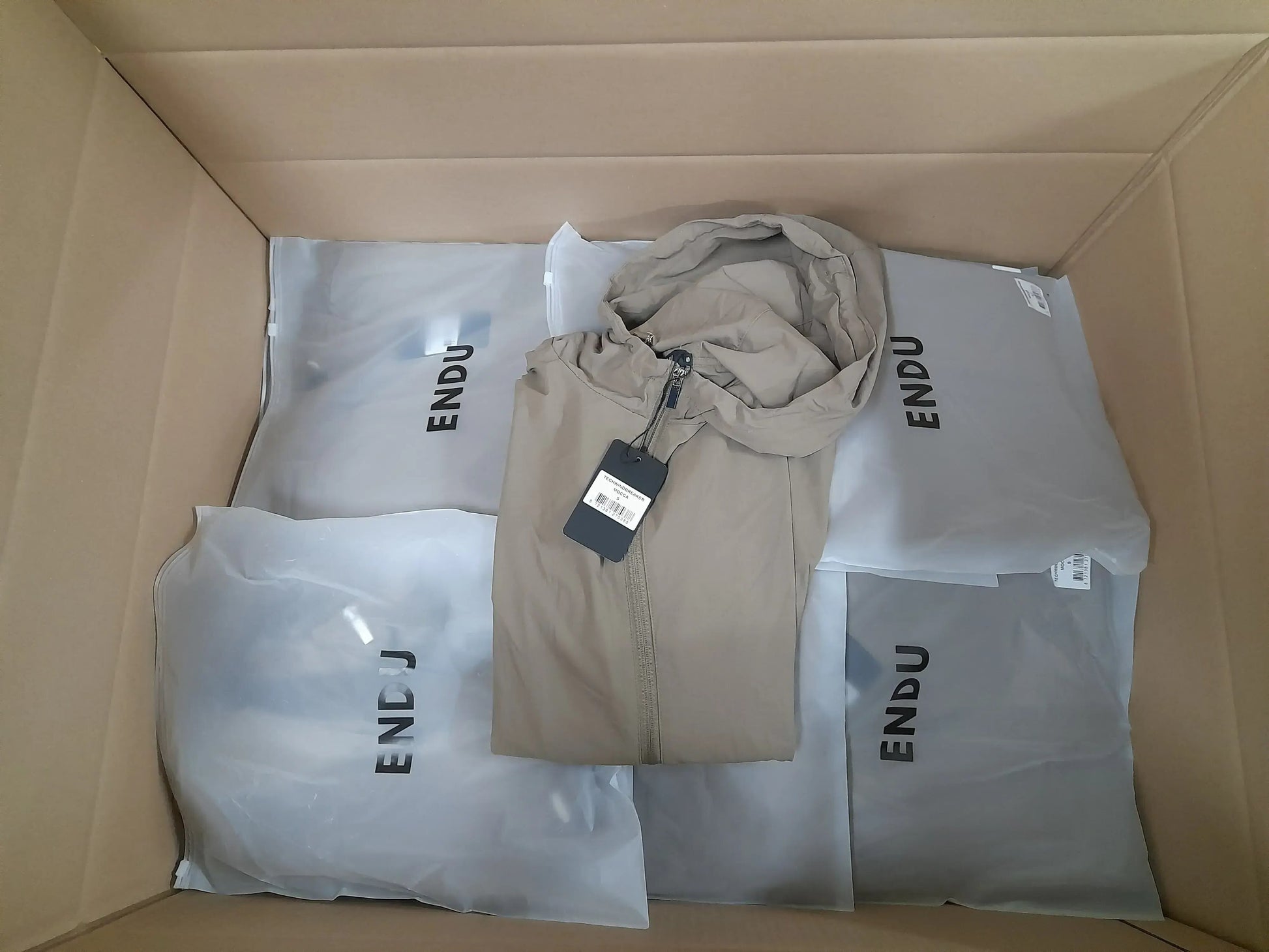 Pallet includes Mix Brand Apparel (LS-0032)-1