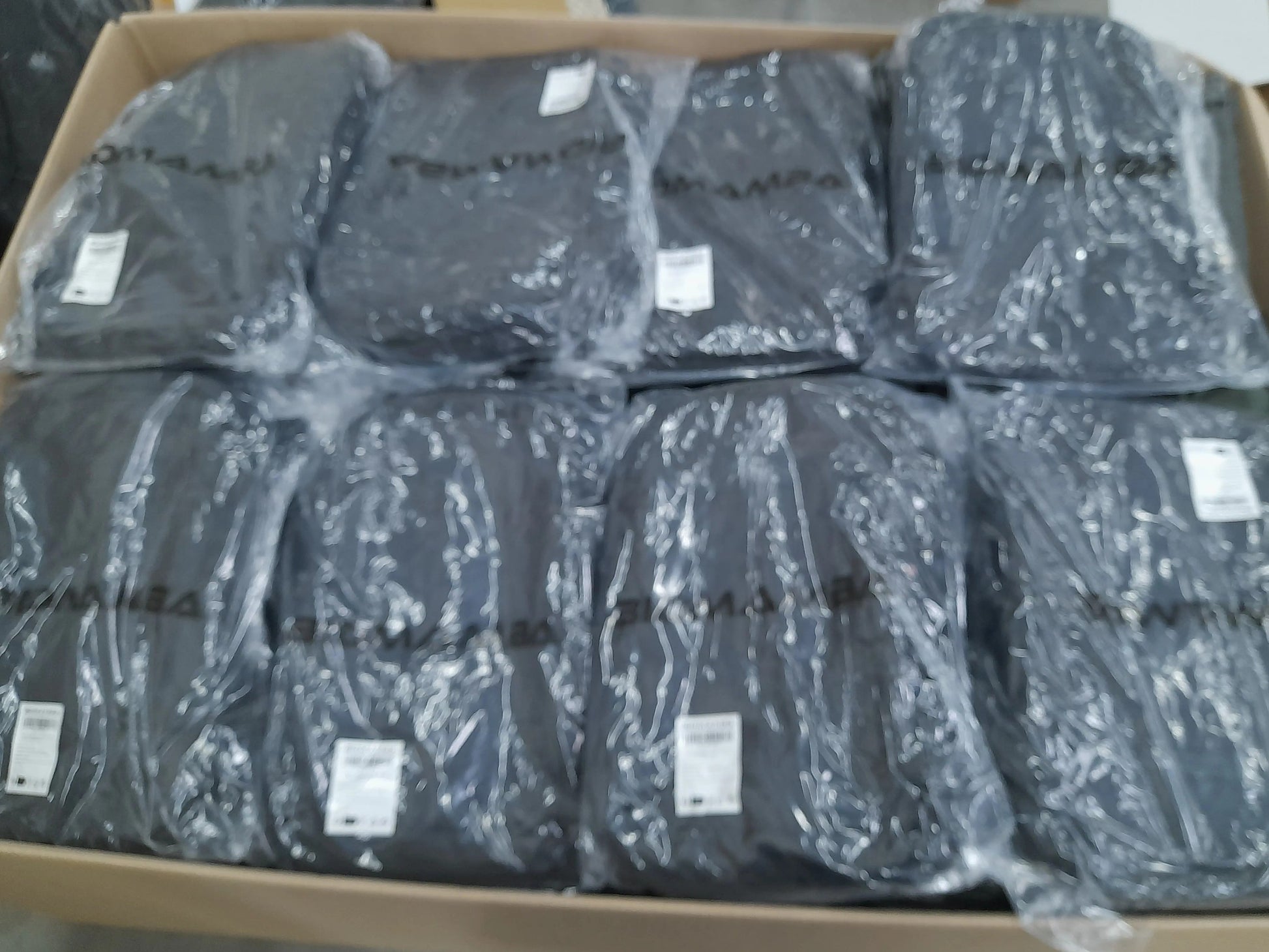 Pallet includes Bags (LS-0039)-4