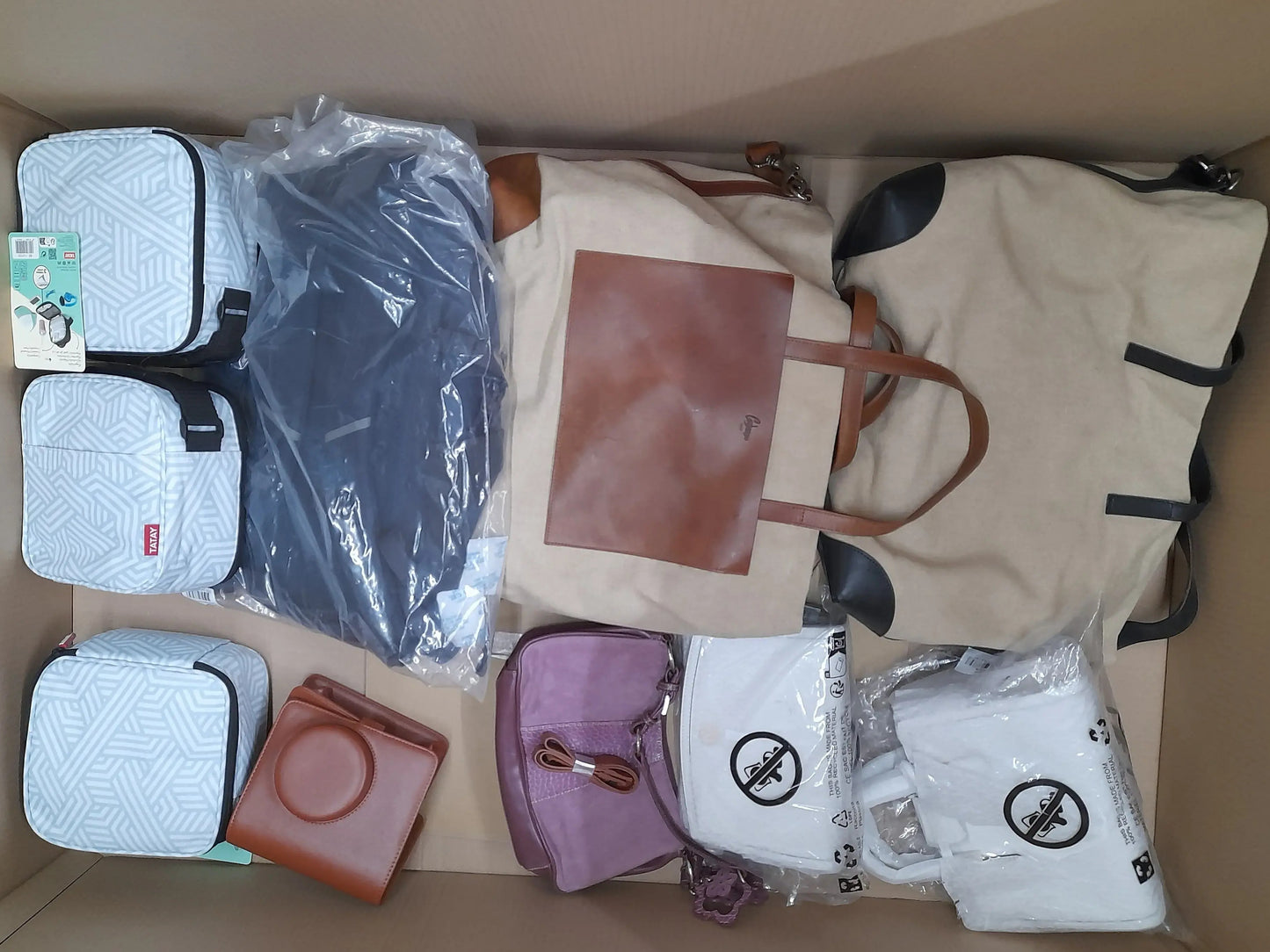 Pallet includes Bags (LS-0041)-1