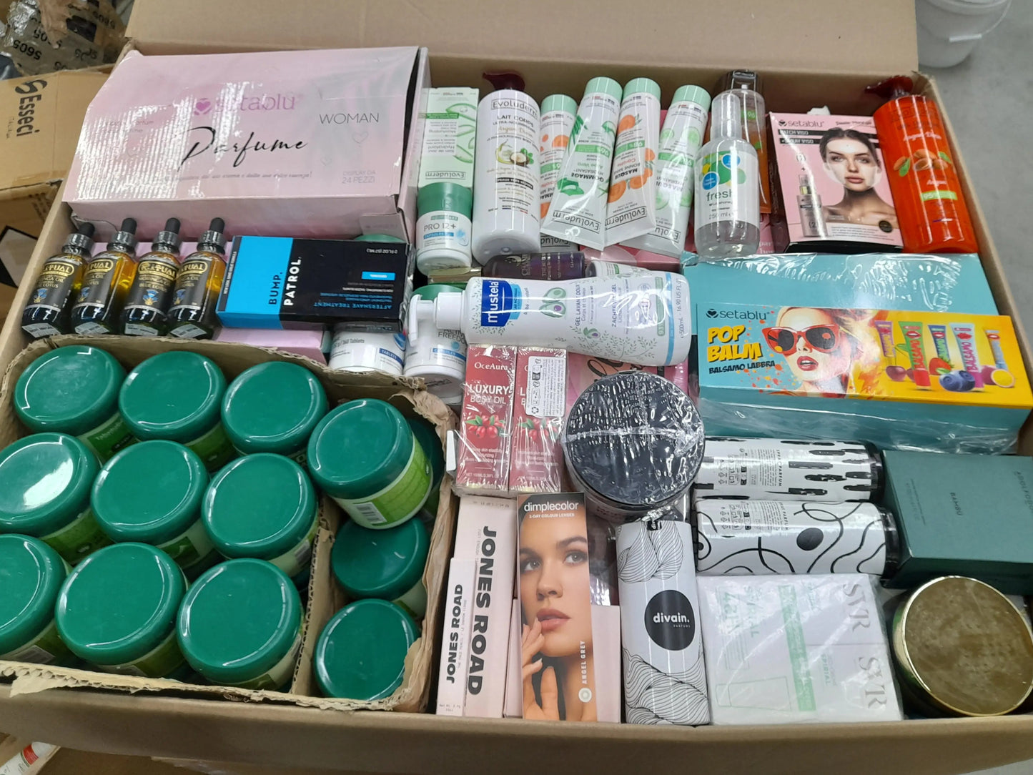 Pallet includes Beauty & Cosmetics (LS-0043)-2