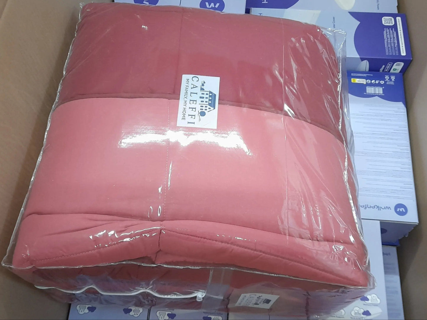 Pallet includes Textiles (LS-0048)-3