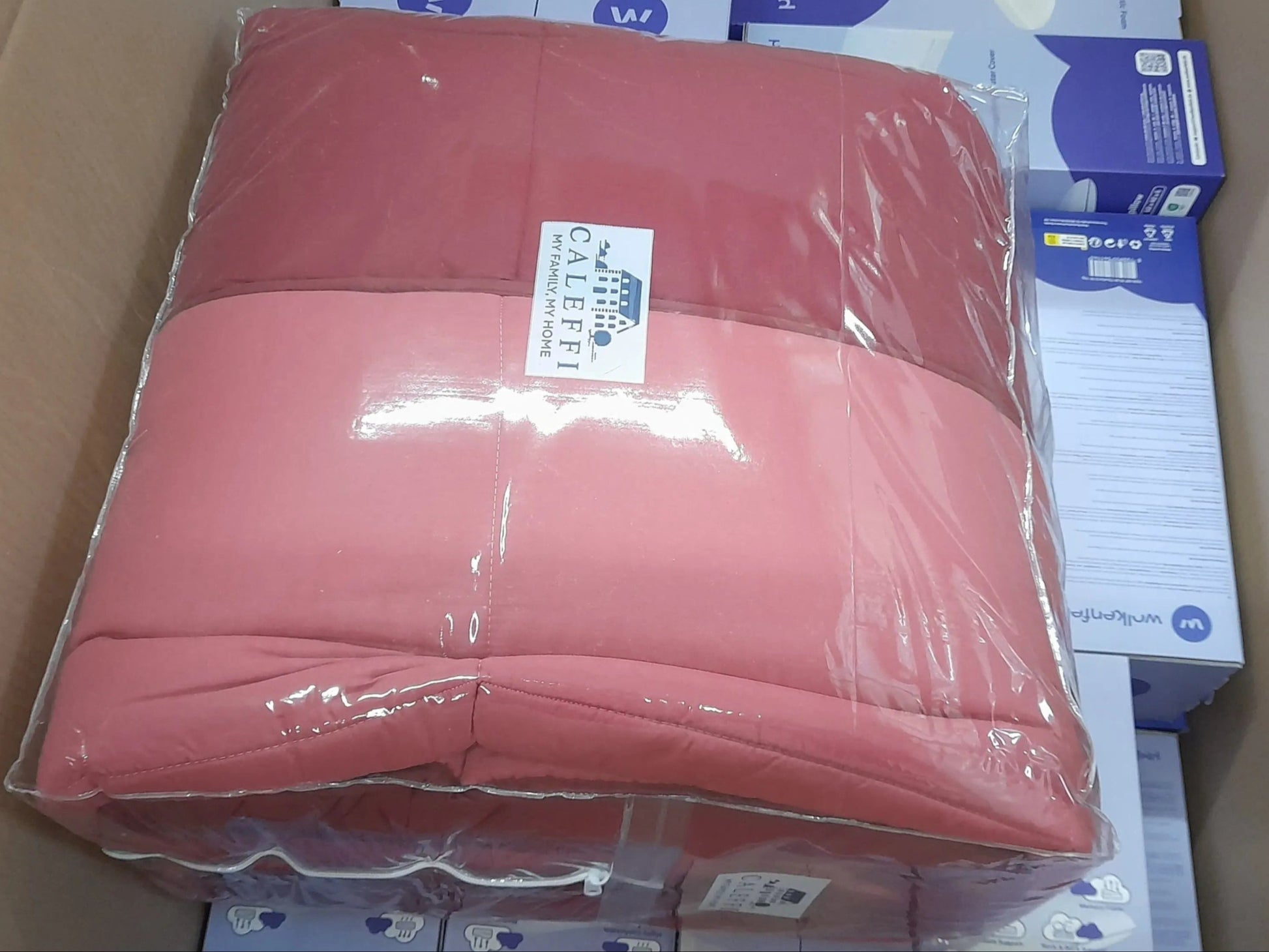 Pallet includes Textiles (LS-0048)-3