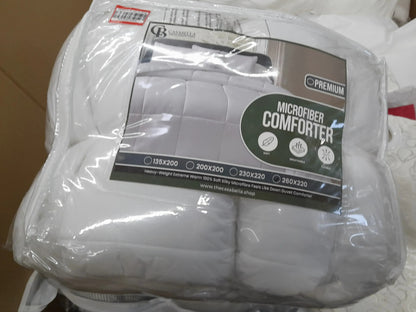 Pallet includes Textiles (LS-0048)-4