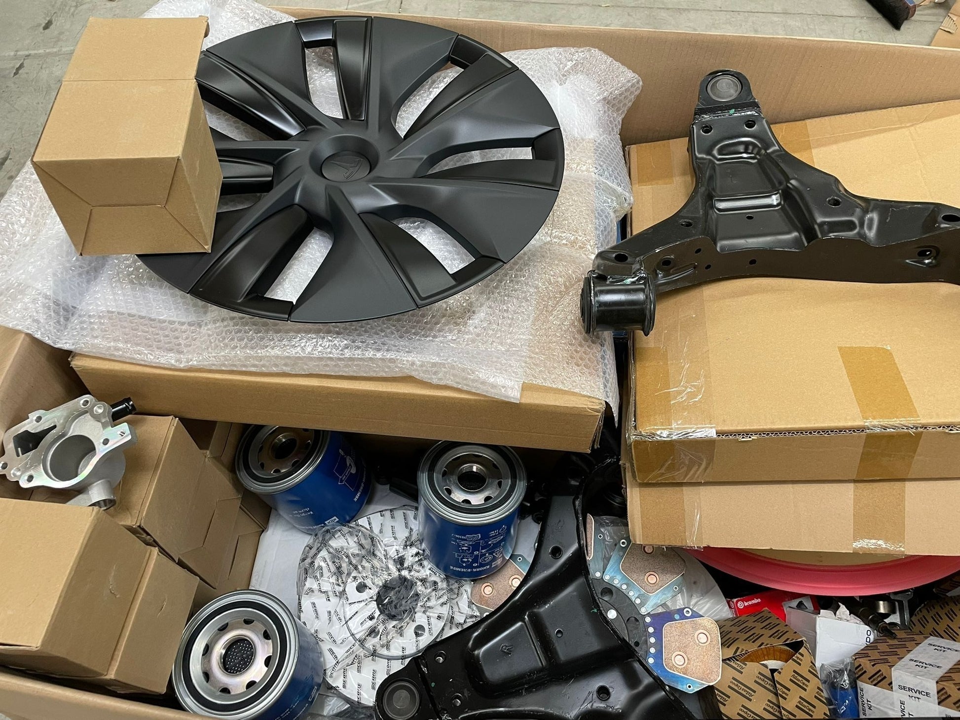 Lot includes Automotive Parts & Accessories-1