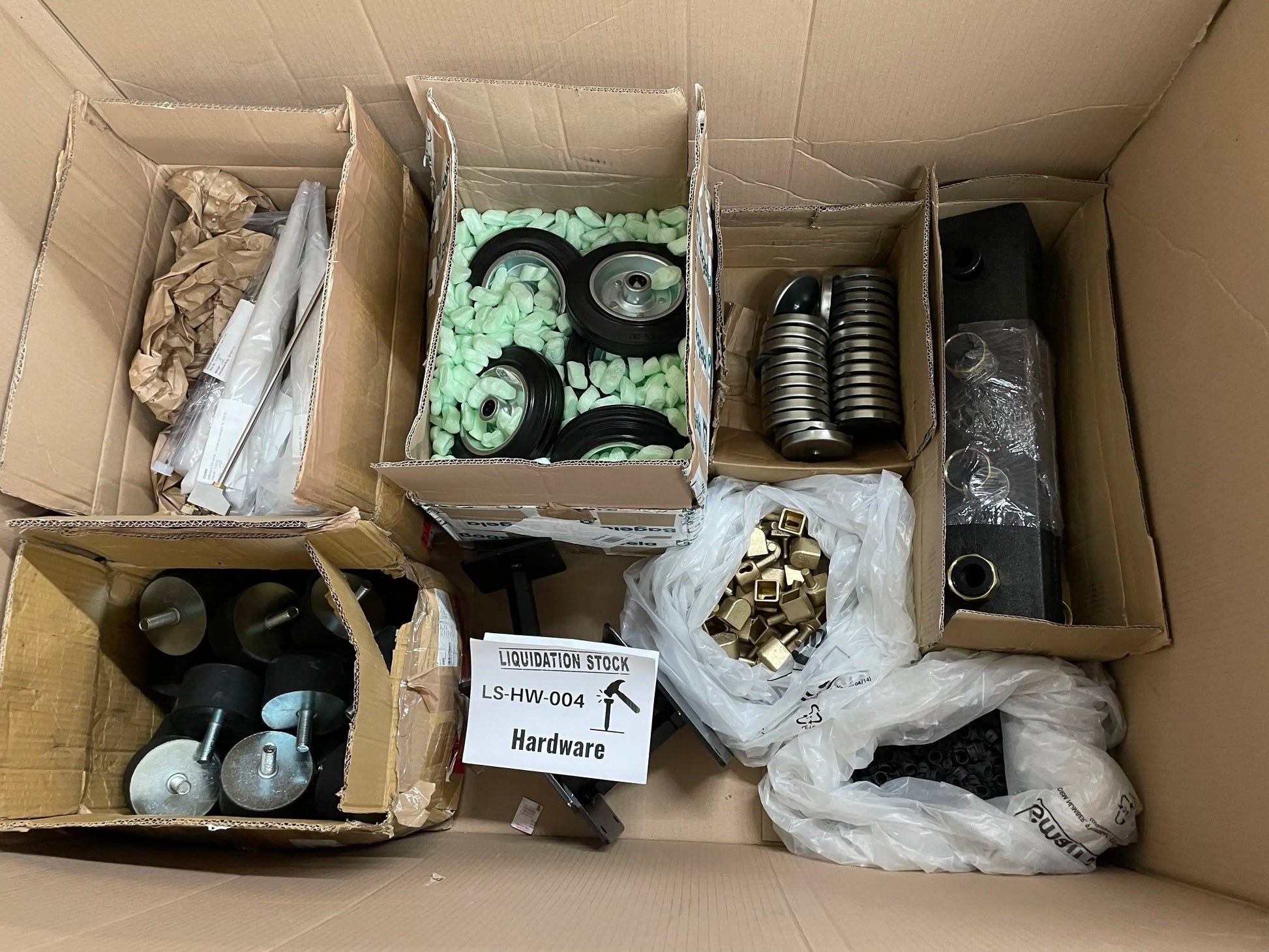 Pallet includes Hardware items (LS-HW-004)-3