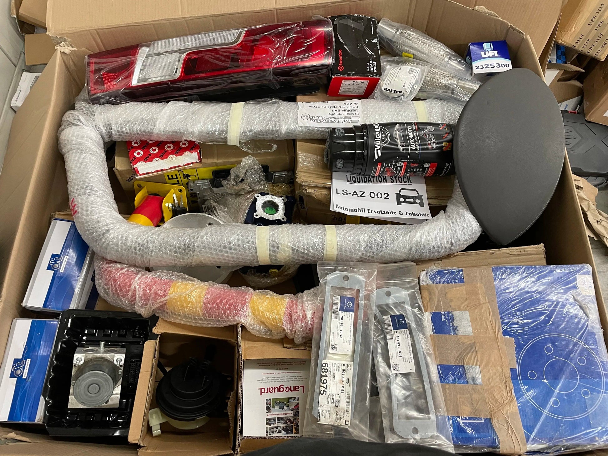 Pallet includes Automotive Parts & Accessories items (LS-AZ-002)-1