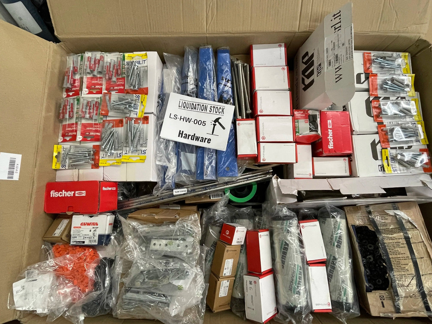 Pallet includes Hardware items (LS-HW-005)-1