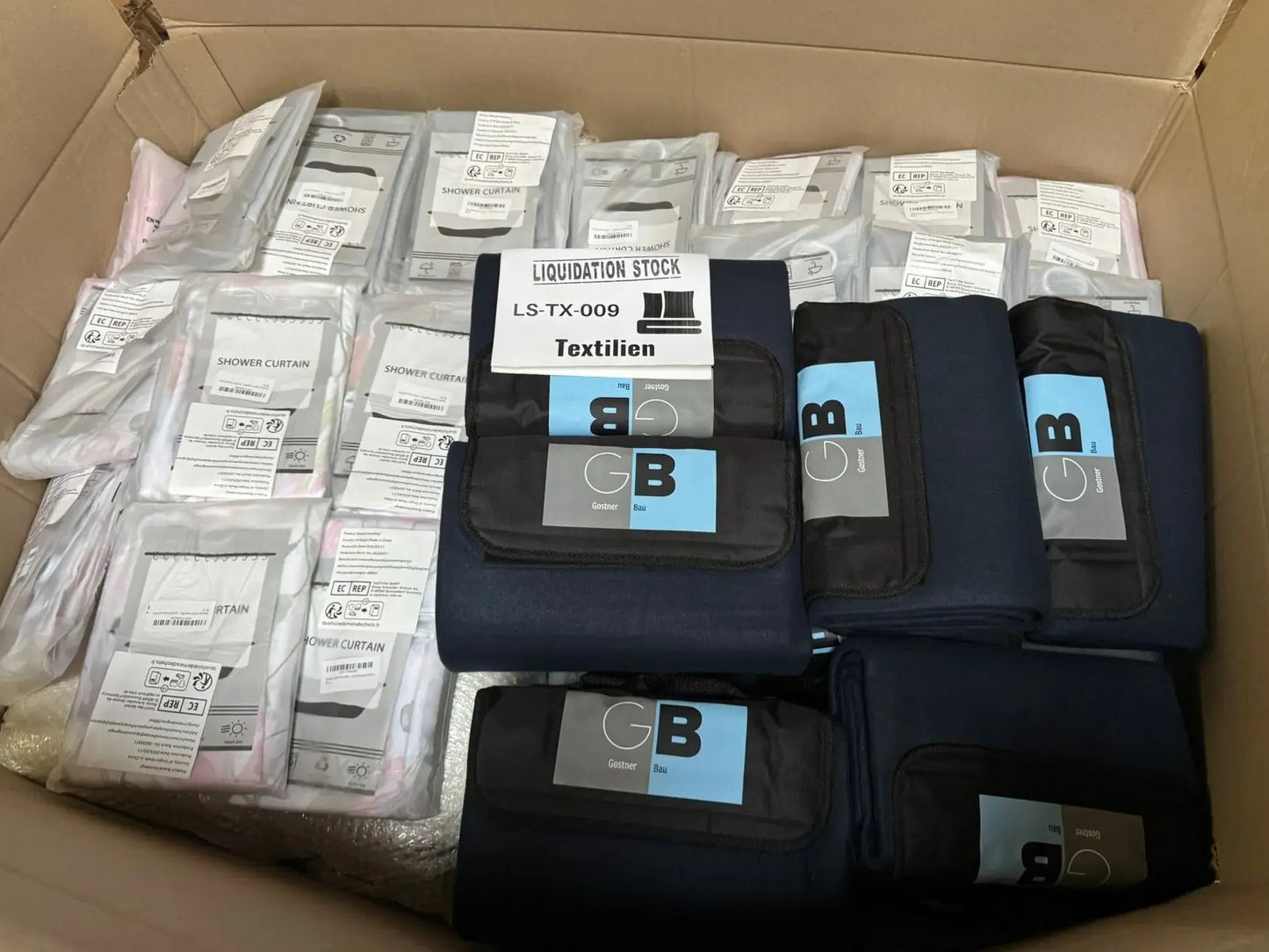 Pallet includes Textiles items (LS-TX-009)-1