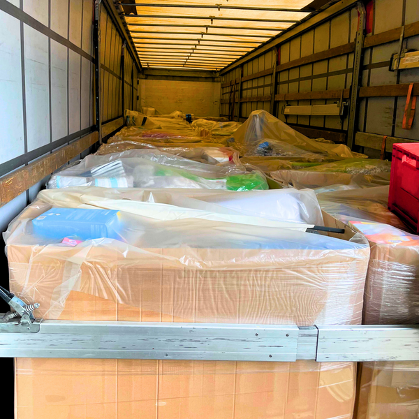 Wholesale Truckloads - Bulk Overstock & Returned Goods