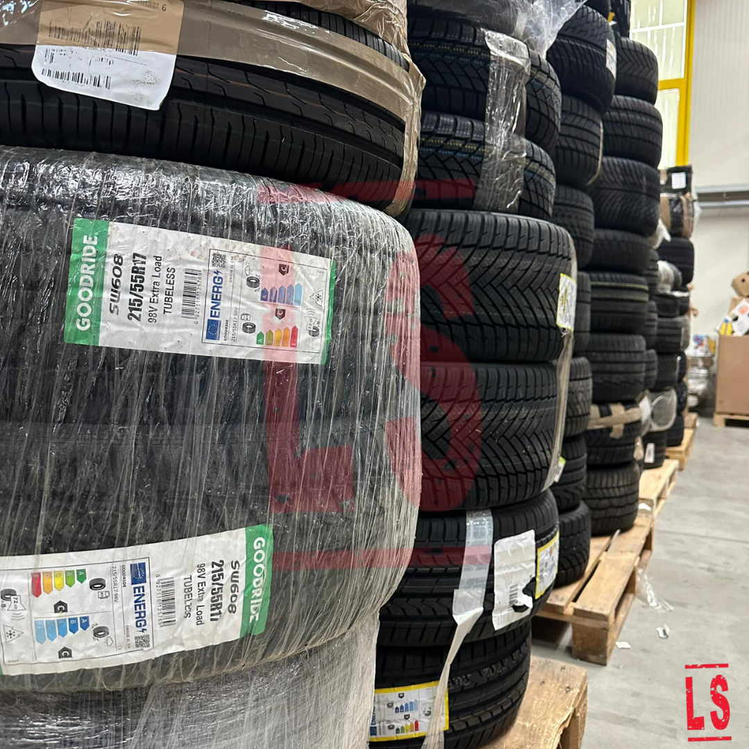 Gemischter Markenreifen und Felgen Posten – 5 Unmanifestierter Paletten