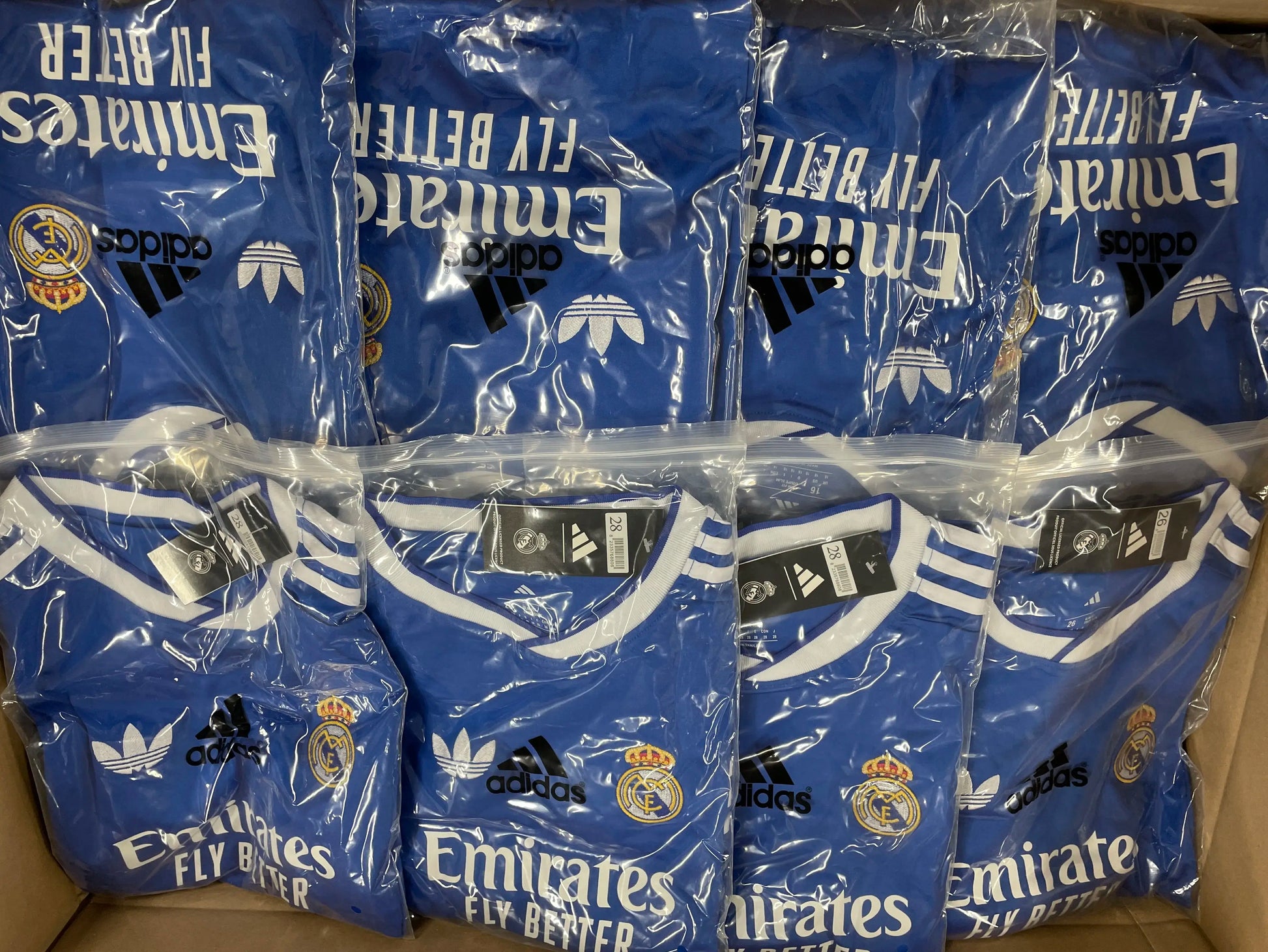 Pallet includes Mix Brand Apparel (LS-0058)-4