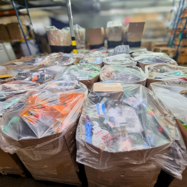 Unmanifested Mixed Pallets – Bulk Customer Returns for Resellers