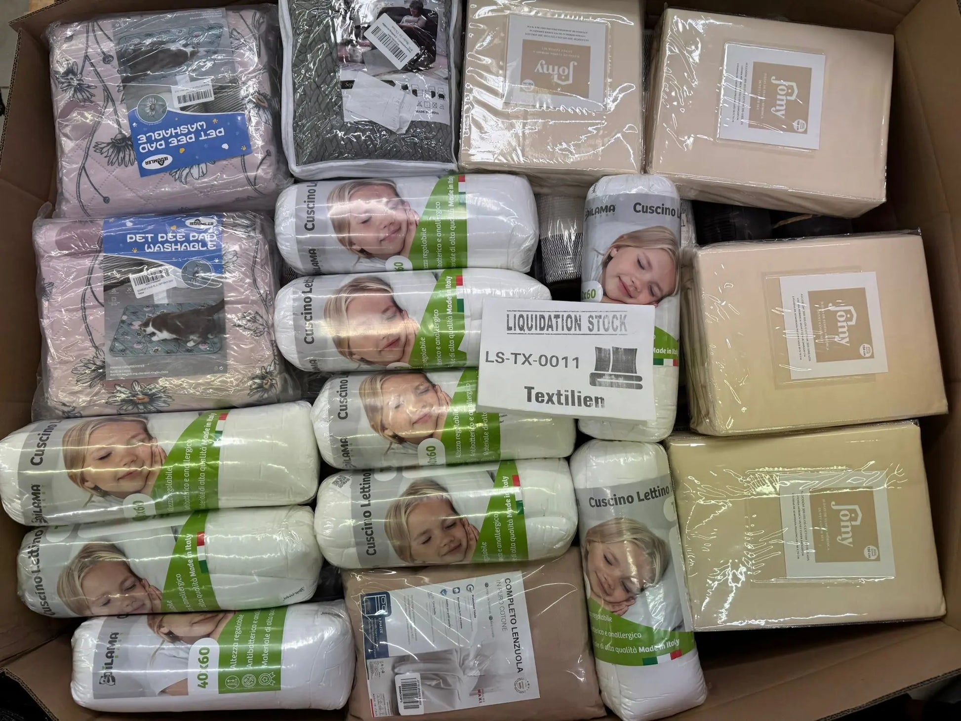 Pallet includes Textiles items (LS-TX-011)-2