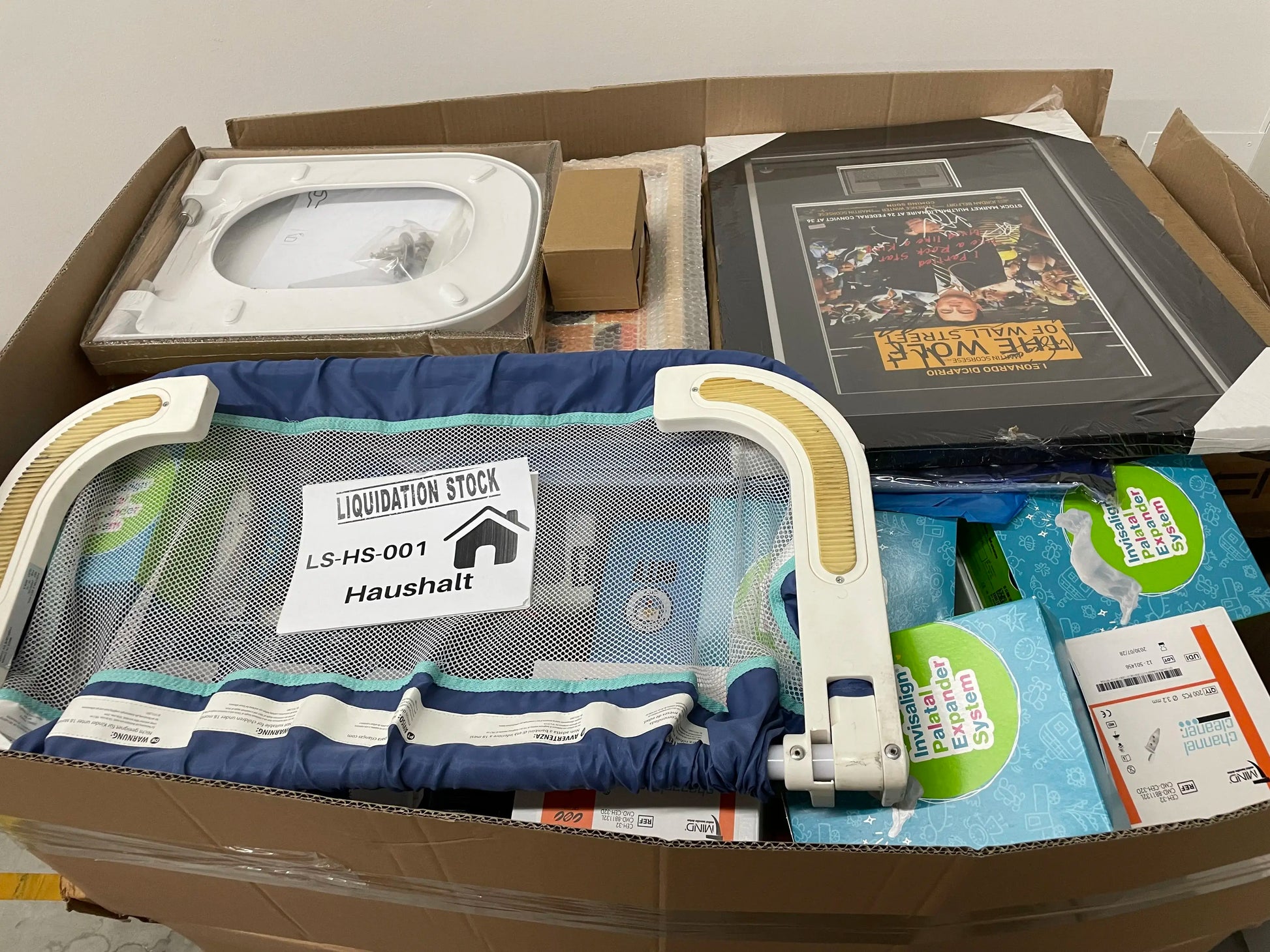 Pallet includes Home items (LS-HS-001)-2